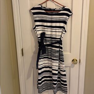 Maine New England Striped Blue and White Dress size 18 bnwt